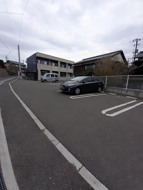 リヒト・リーベ　Ⅱ 駐車場