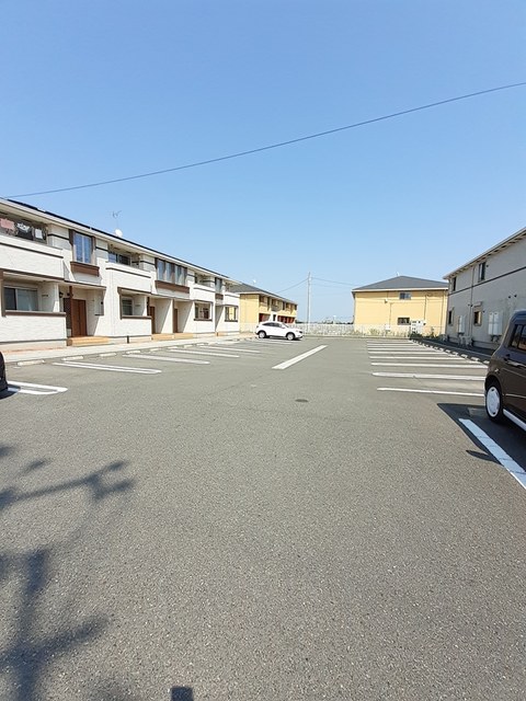 シティフローラル　Ⅱ 駐車場