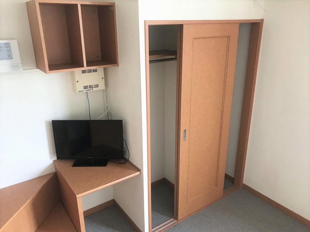レオパレスエスト長府 その他