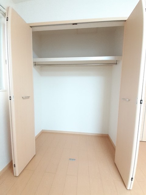ターナリーⅤ 収納
