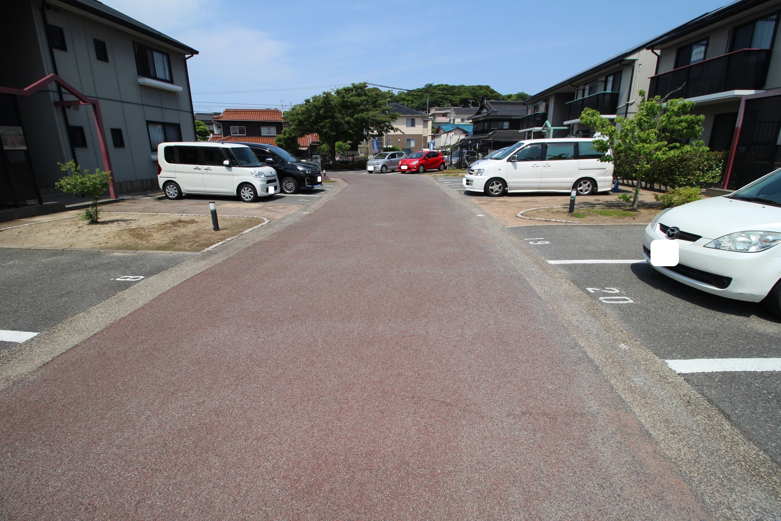 グランカーサ安岡　Ⅳ棟 駐車場