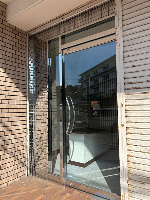 久寿ビル 玄関