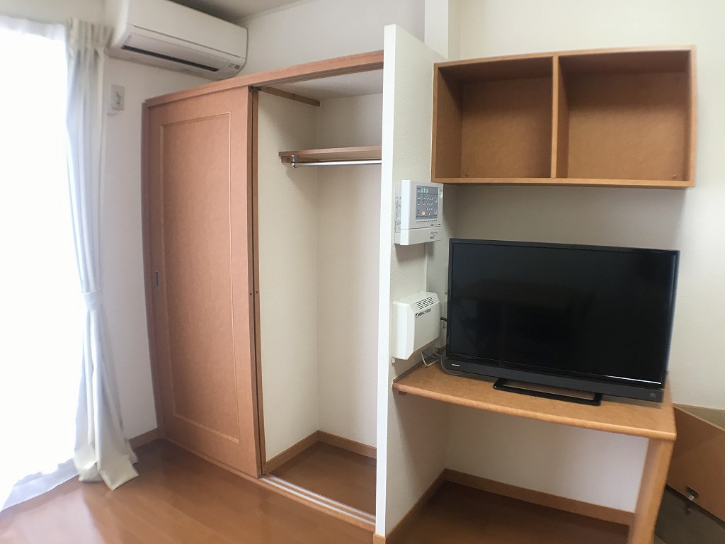 レオパレスダイケン５ 収納