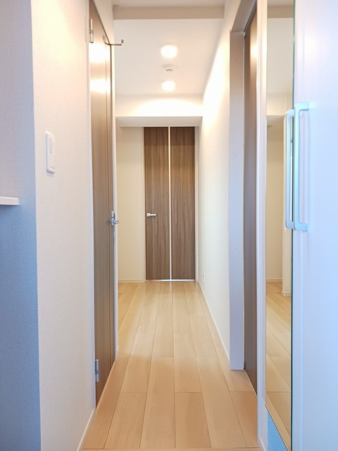 エクラス 玄関
