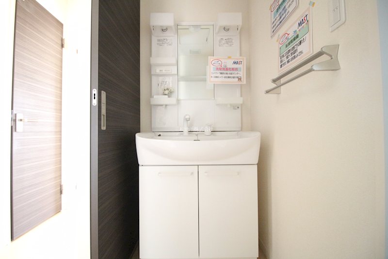 シャーメゾン　カナリー 洗面所