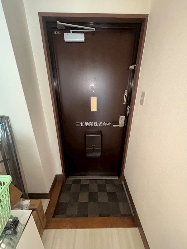 コーポ山の田 玄関