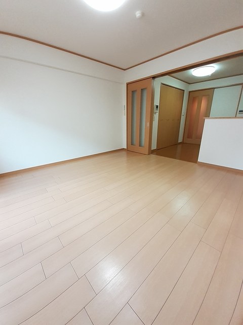 ラフレシール秋根 その他