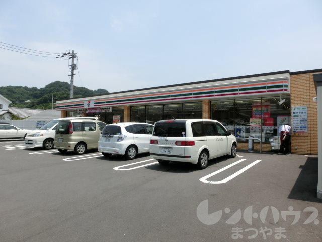 ジョイフル第5祝谷 コンビニ