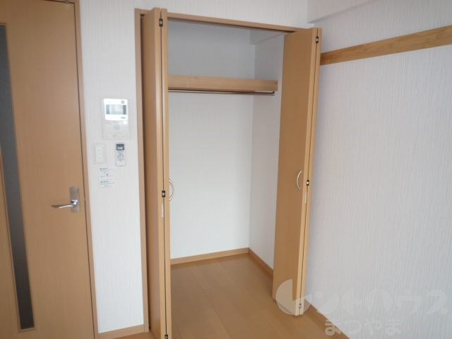 エルミオーレ清水町 収納