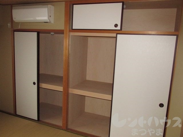 プレジール道後 収納