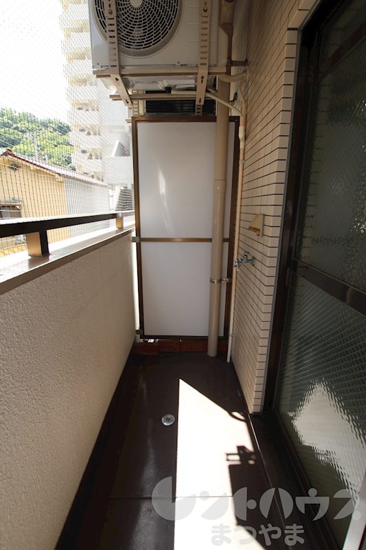 ロイヤルハイツ清水町 ベランダ