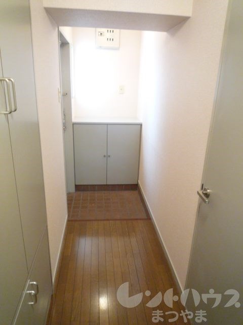 ライブタウン鉄砲町 玄関