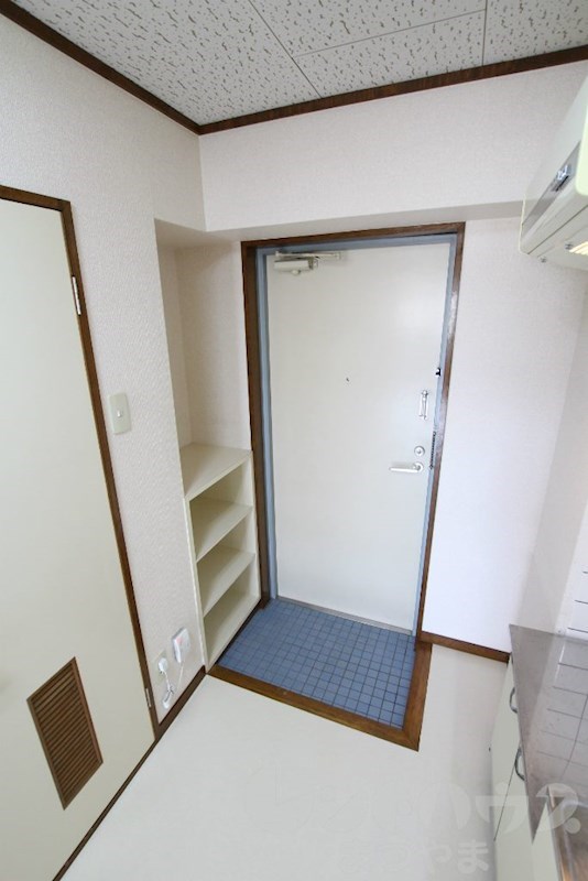エトワール古町 玄関