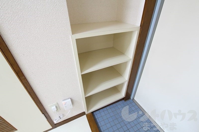 エトワール古町 収納
