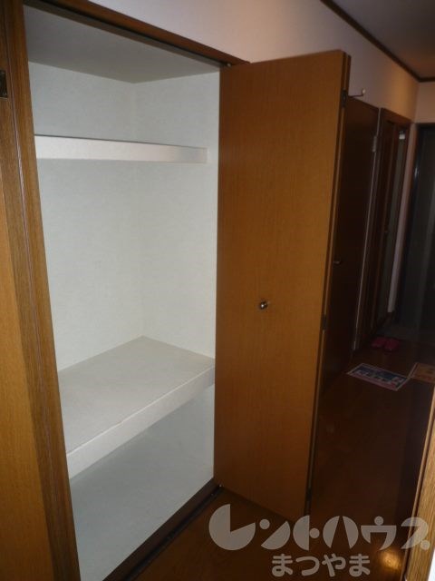 マンションT＆S 収納