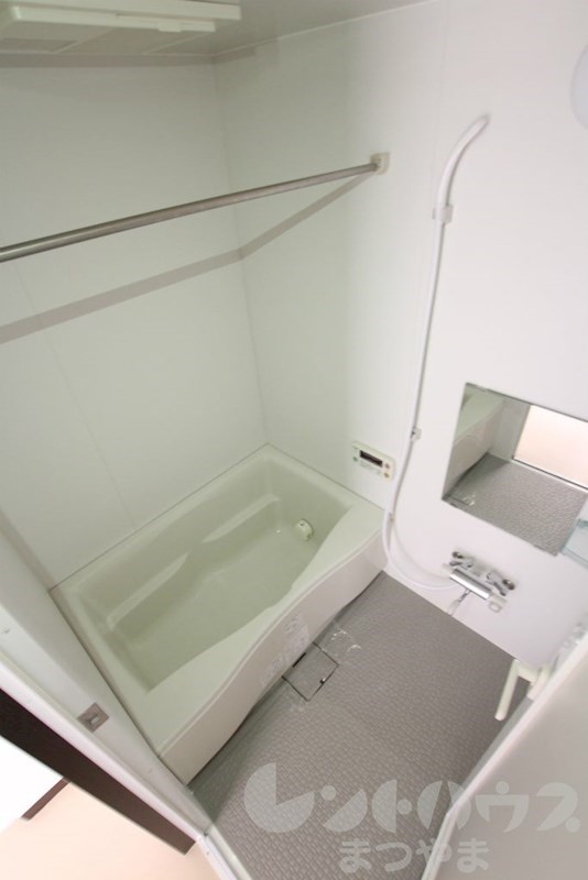 アスティオン本町 風呂画像