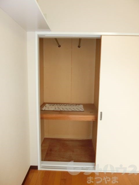 エトワール木屋町 収納