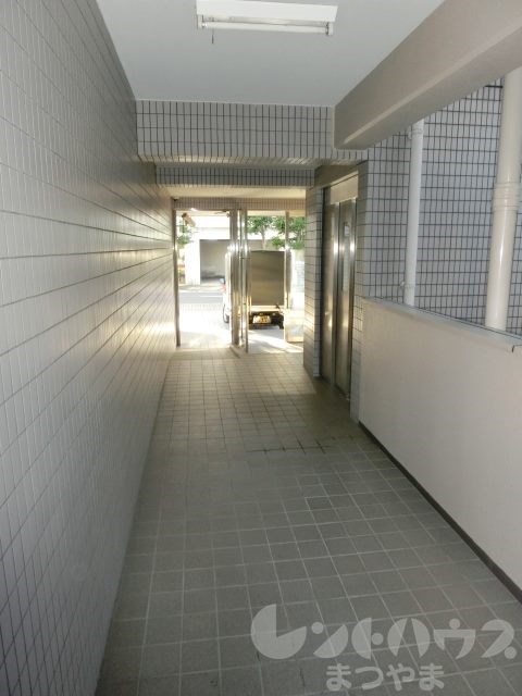 オーベルビル その他