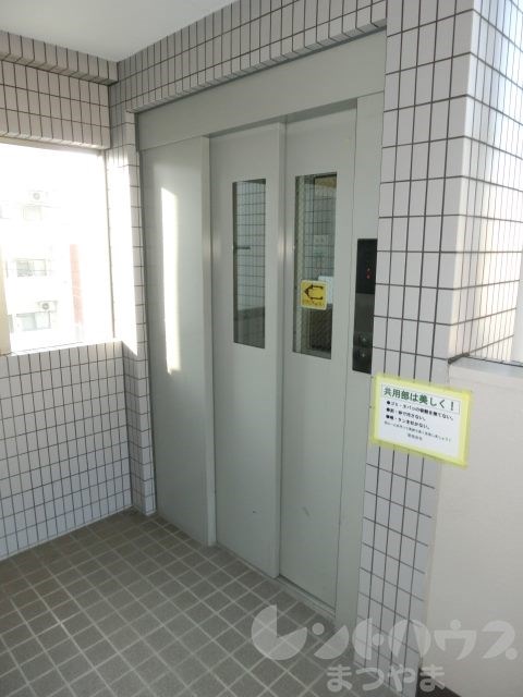 オーベルビル その他