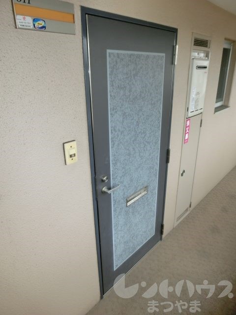 大進第5ハイツ 玄関