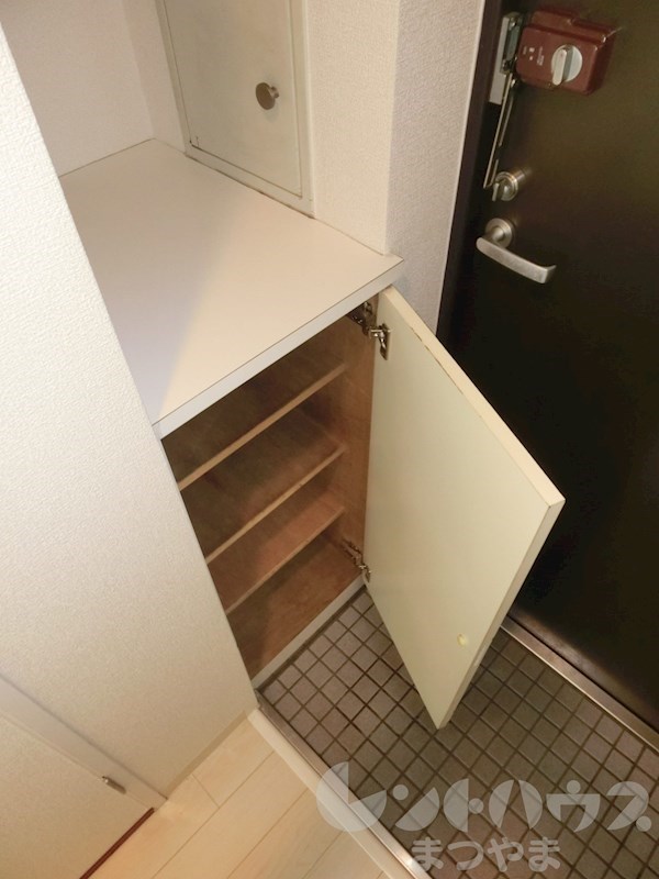 KBコート本町Ⅱ 収納