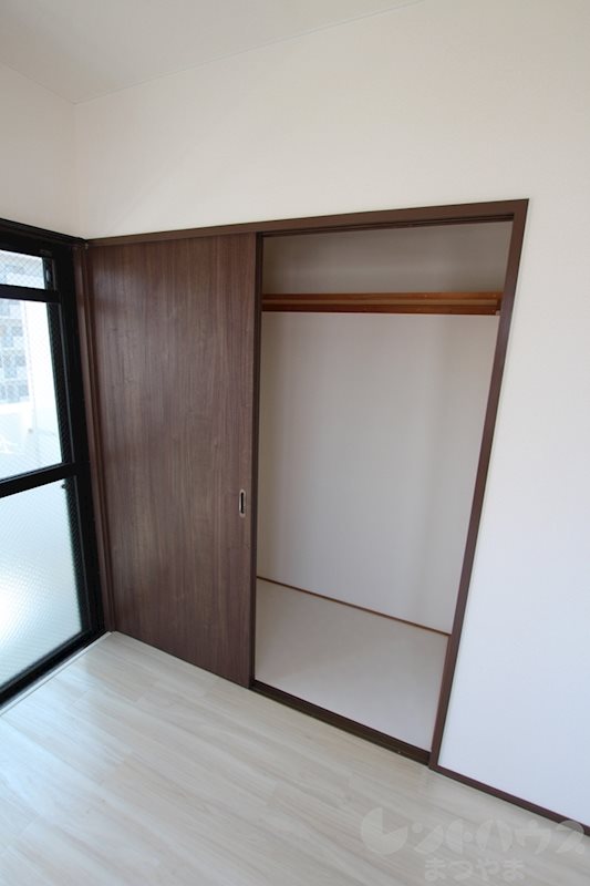 ＫＢコート萱町 収納