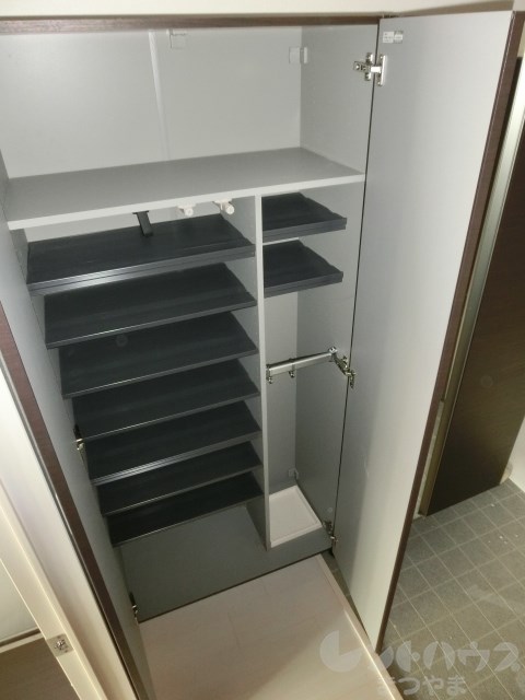 ヴィゴーレ本町 その他