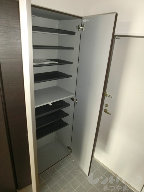 ヴィゴーレ本町 その他