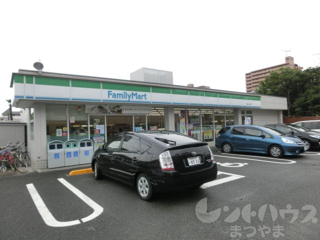 La casa持田 コンビニ