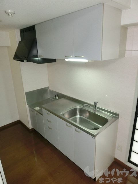シャルマンコーポ湊町 キッチン