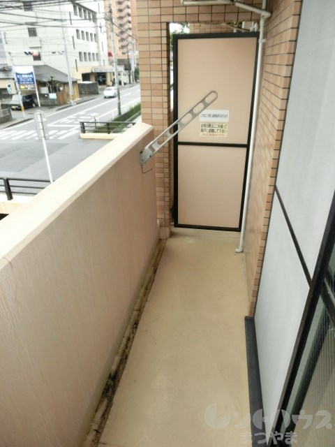 シャルマンコーポ湊町 ベランダ