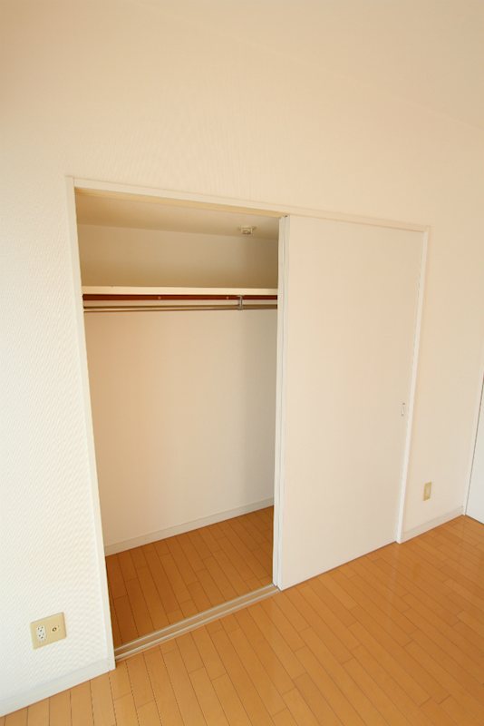スリースターズマンション 収納