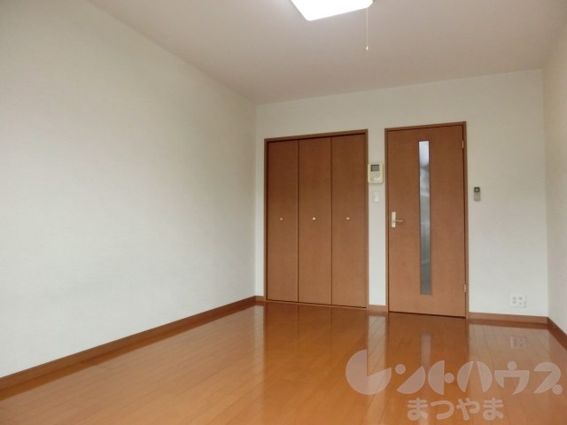 ルシオン木屋 ベッドルーム
