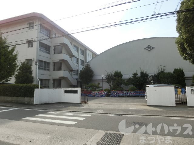 ユーミーフォートレス・T 小学校