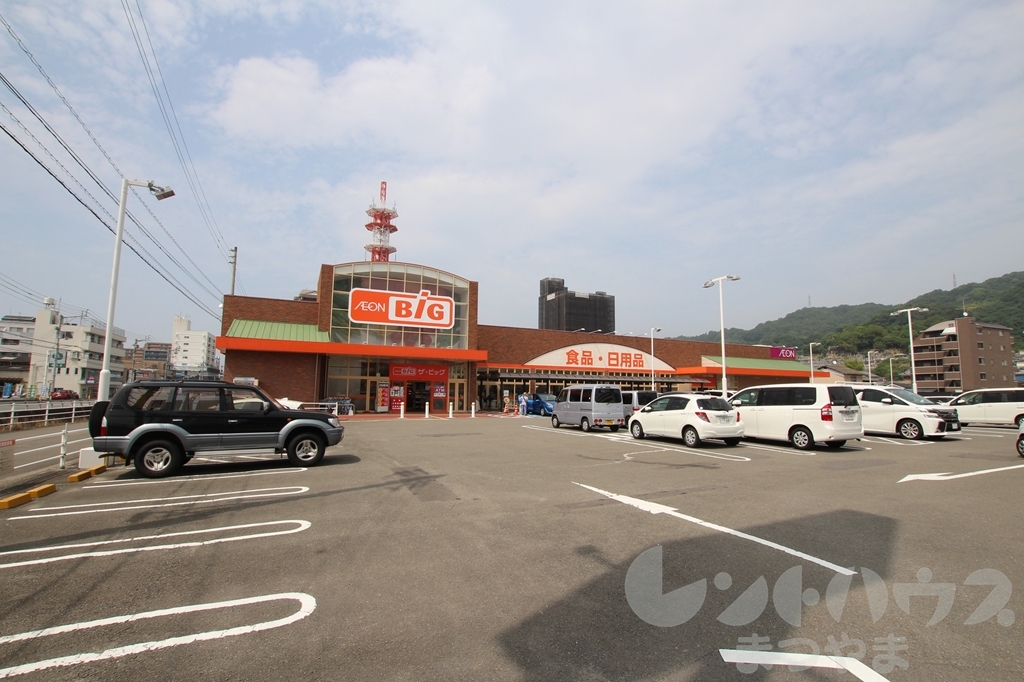 ネスト山越 スーパー