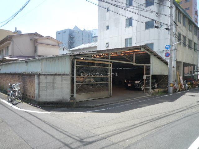 歩行町岡田駐車場 外観