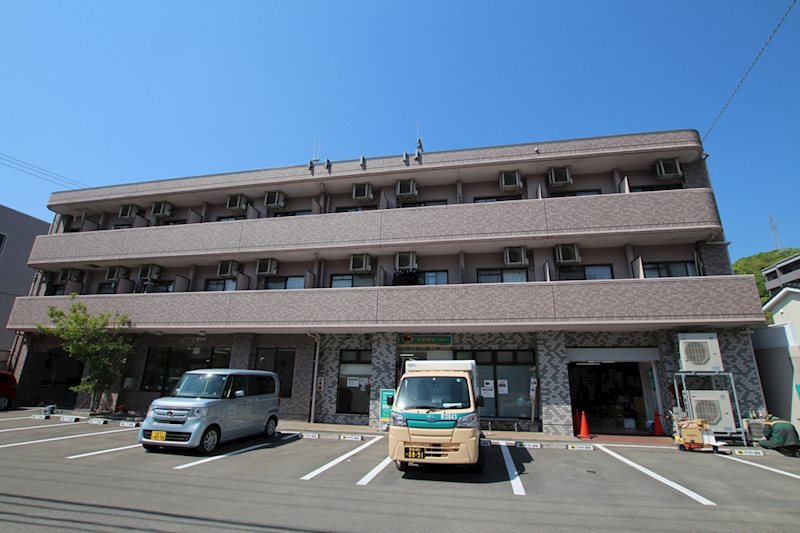 ベーラバン清水 外観