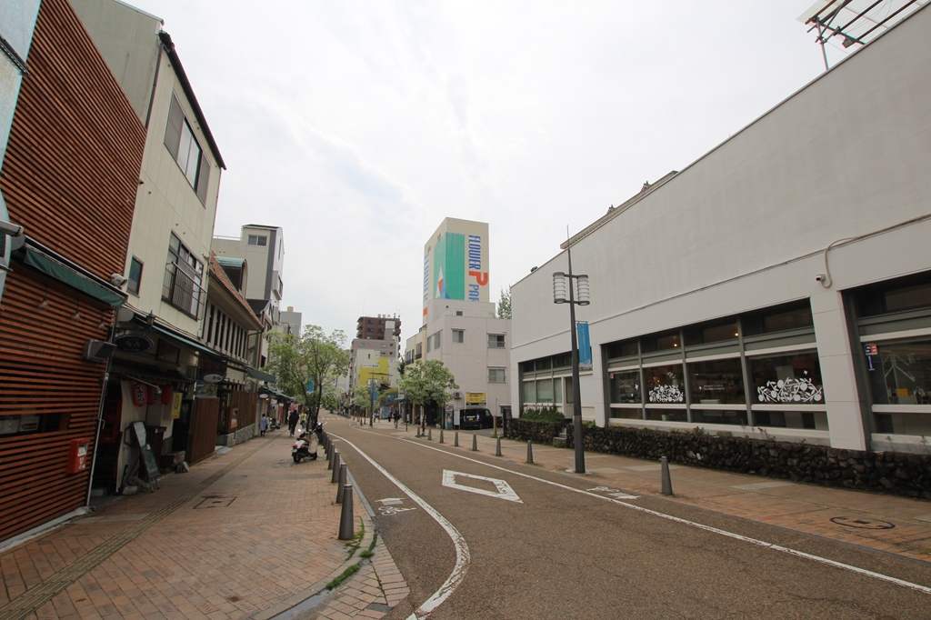 グレイス北持田 ショッピング施設