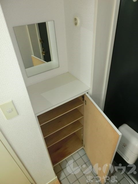 ジョイフル第3今市 収納