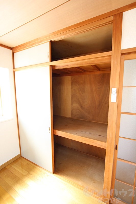 パールハイツ山下 収納