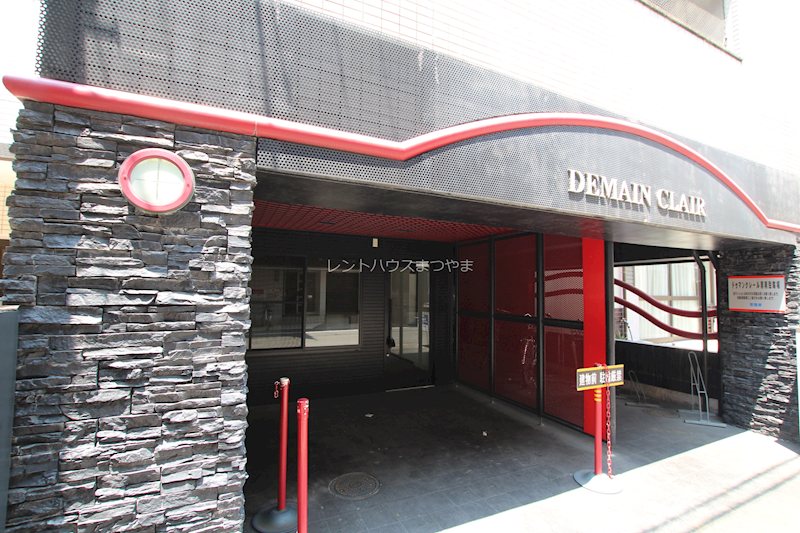 ドゥマンクレール 外観