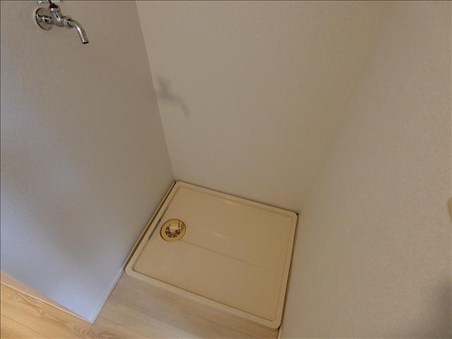ホワイトマンション レインズ用チラシ画像