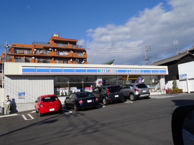 シャトー２４ コンビニ