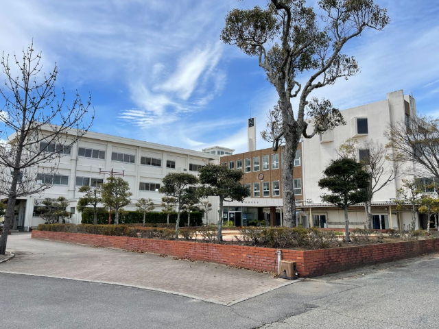 ヴィラニシムラ 中学校