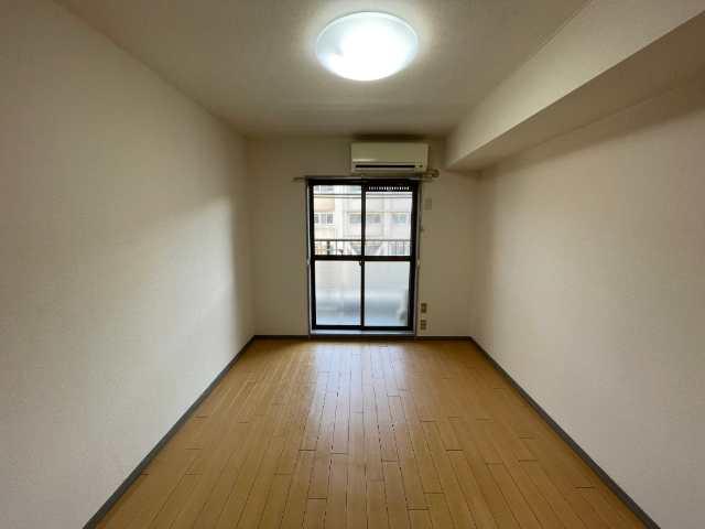 幸川マンション南館 リビング