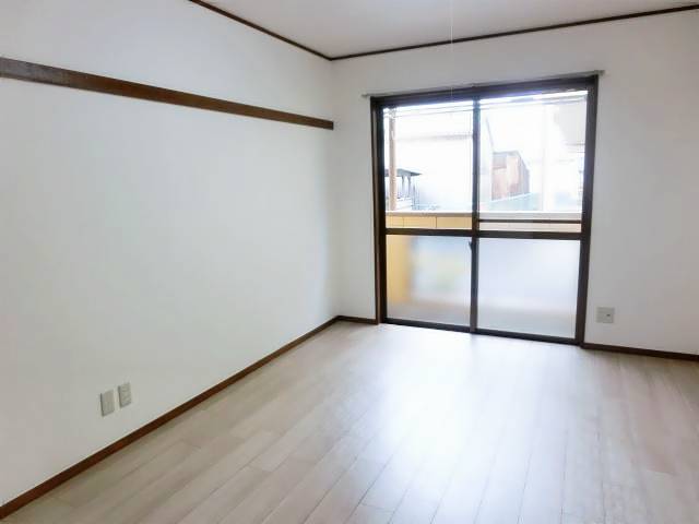 ハイツイーストリバーサンシャインＡ リビング