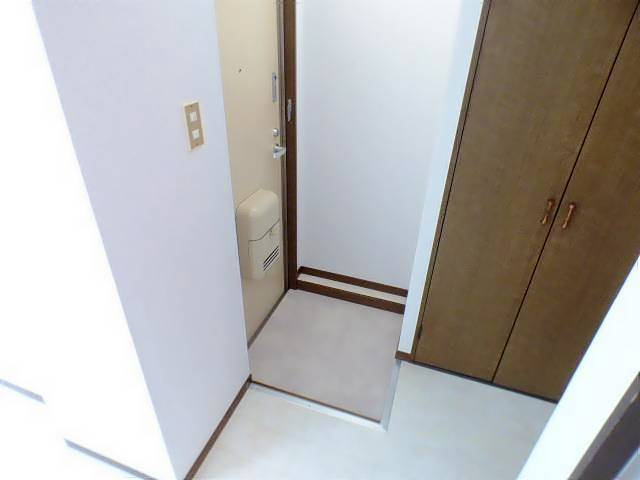 エクレール清峰 玄関