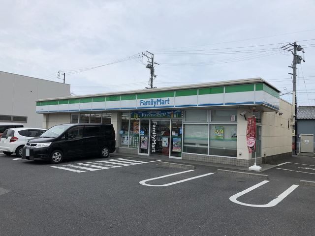 Ｙ・Ｙシーサイドパレス弐番館 コンビニ