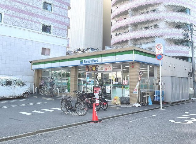 サン・ワイド・ウッズ コンビニ