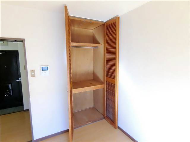 クレール本郷 収納